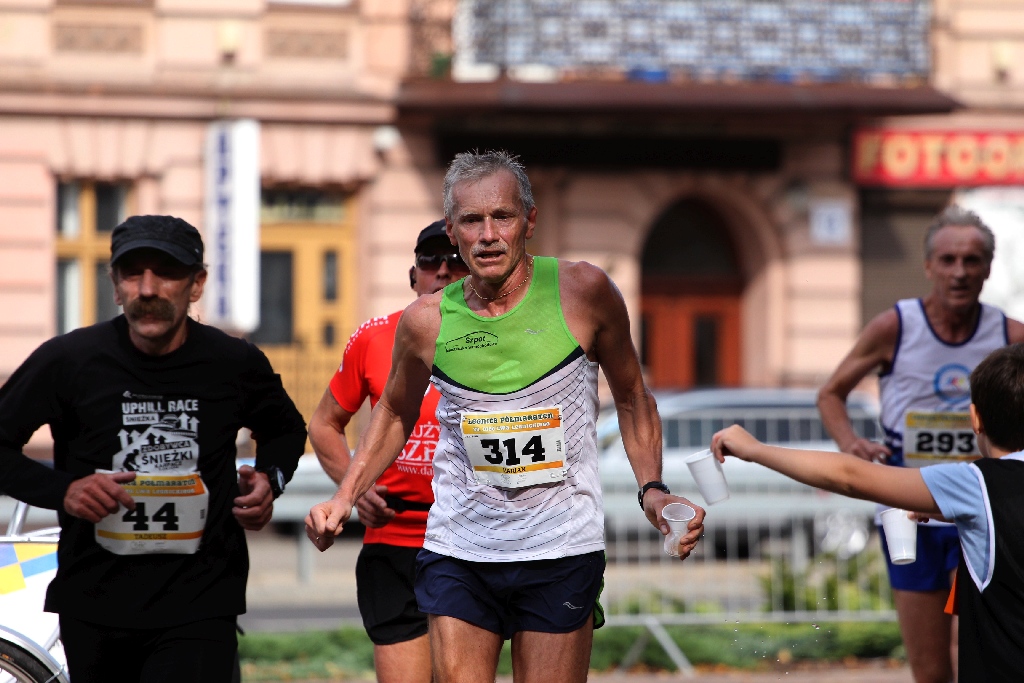 Viktor Nagirnjak z Ukrainy zwycięzca Legnickiego Półmaratonu (2)