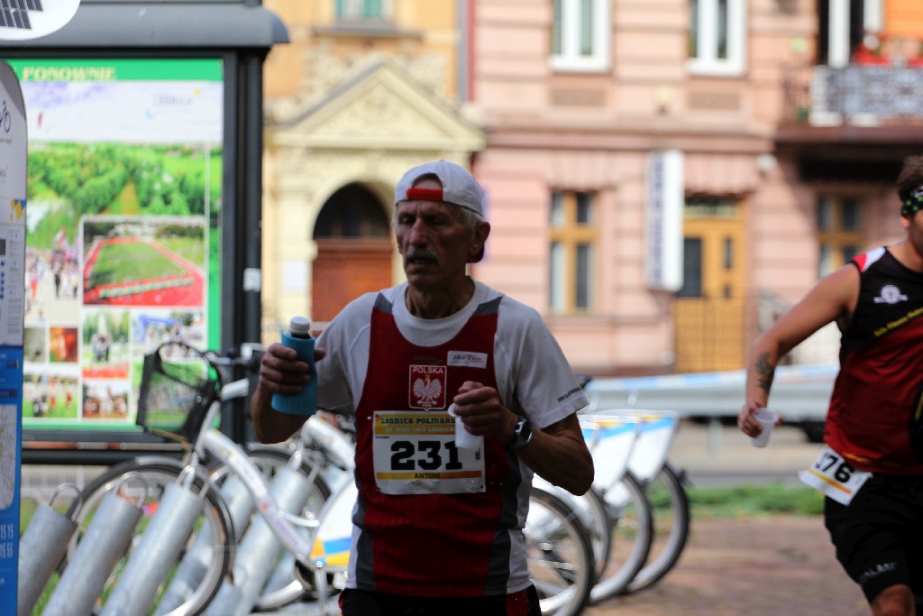 Viktor Nagirnjak z Ukrainy zwycięzca Legnickiego Półmaratonu (2)
