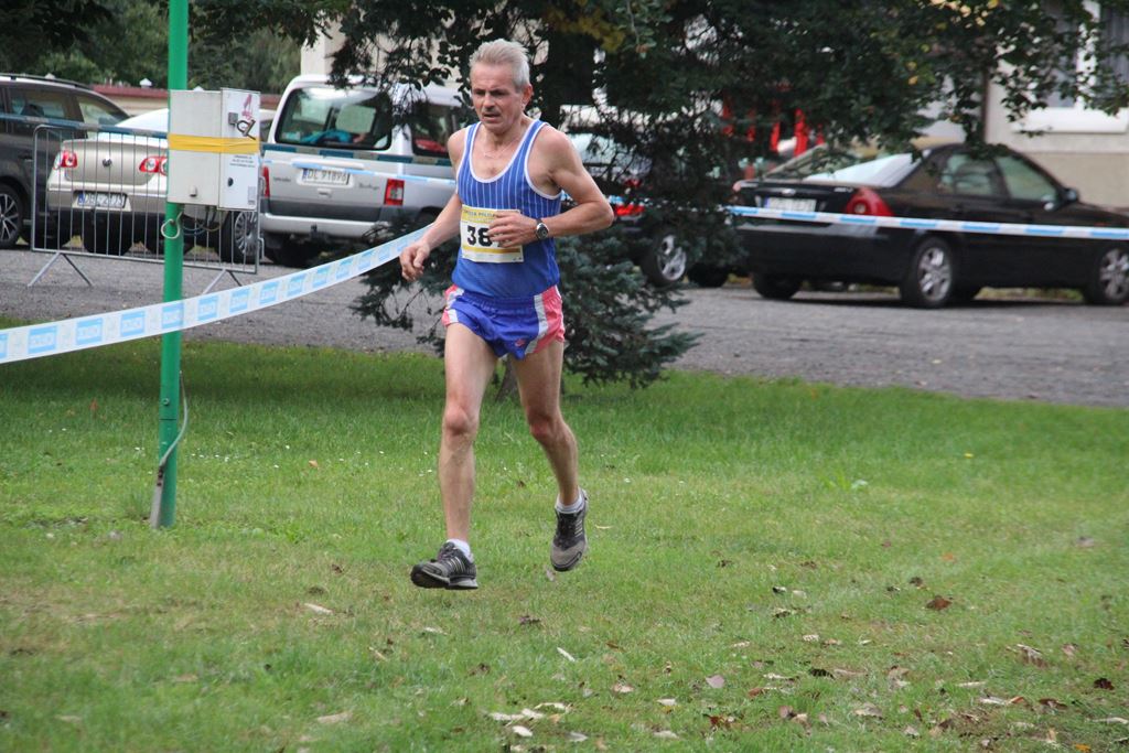 Na trasie Legnickiego Półmaratonu rywalizowano o miejsca (5)