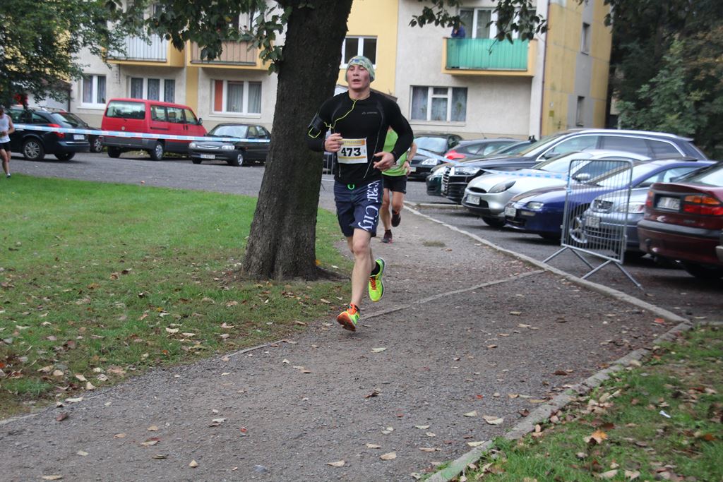 Na trasie Legnickiego Półmaratonu rywalizowano o miejsca (5)