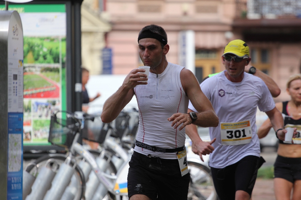 Viktor Nagirnjak z Ukrainy zwycięzca Legnickiego Półmaratonu (2)