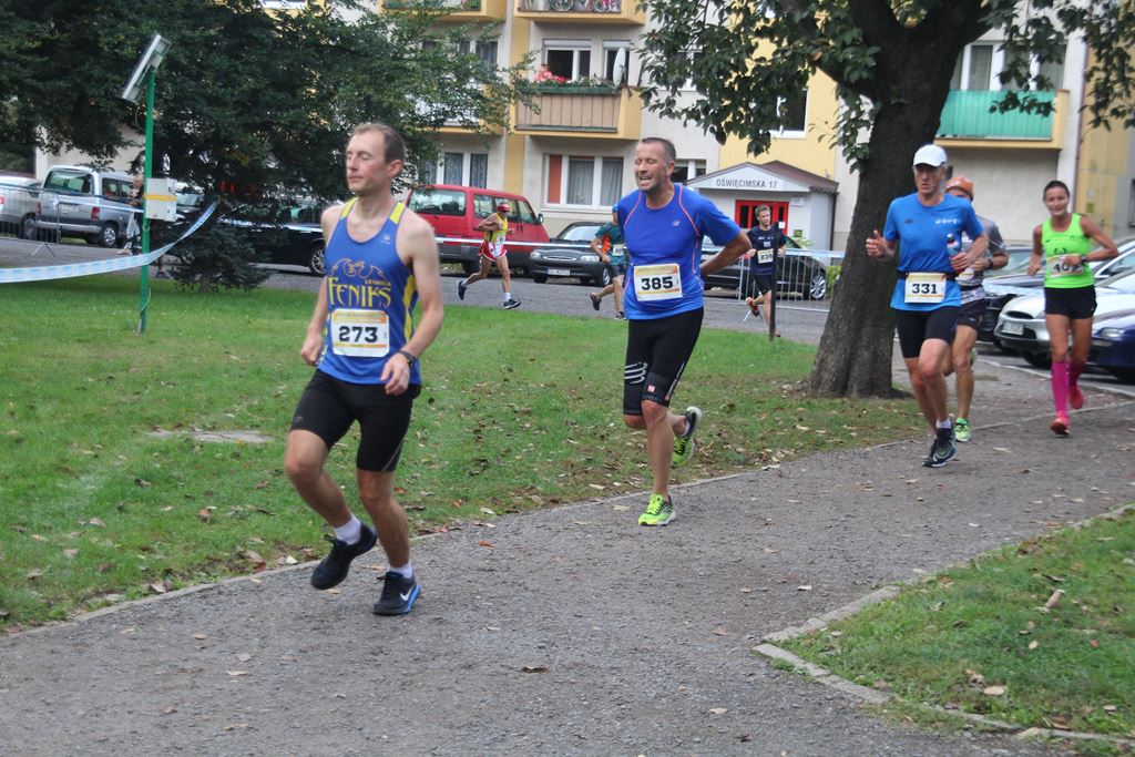 Na trasie Legnickiego Półmaratonu rywalizowano o miejsca (5)