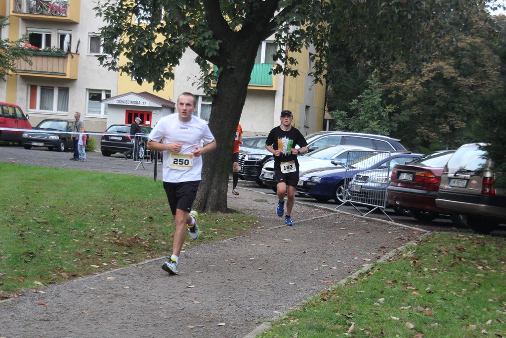 Na trasie Legnickiego Półmaratonu rywalizowano o miejsca (5)