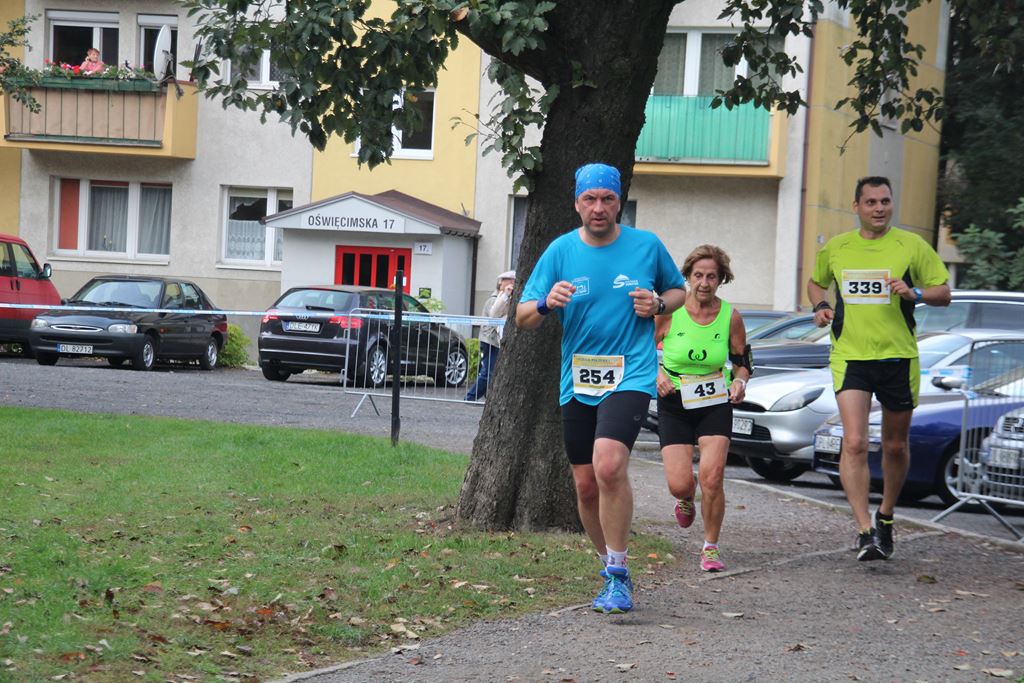 Na trasie Legnickiego Półmaratonu rywalizowano o miejsca (5)