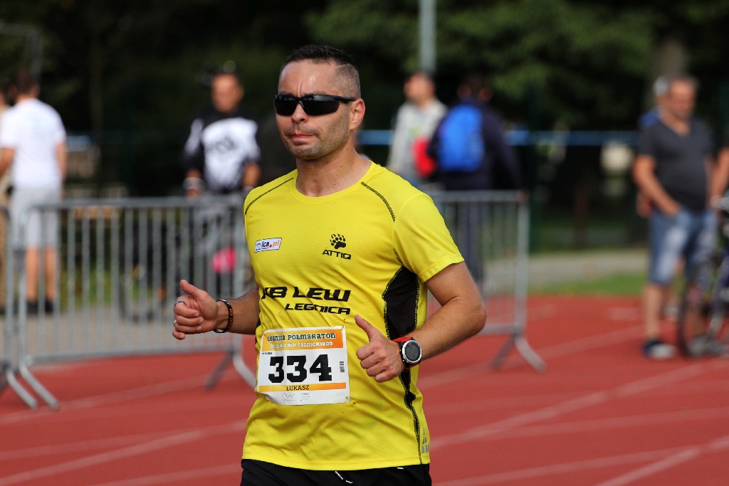 Viktor Nagirnjak z Ukrainy zwycięzca Legnickiego Półmaratonu (2)