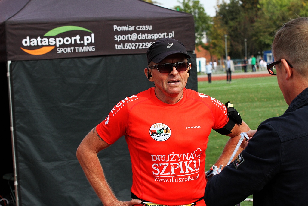Ponad 400 biegaczy wystartowało w Legnickim Półmaratonie (1)