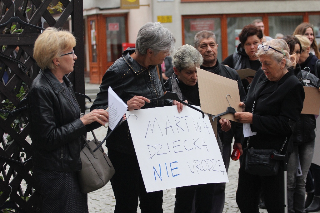 Legniczanki protestowały przeciwko zaostrzeniu ustawy aborcyjnej