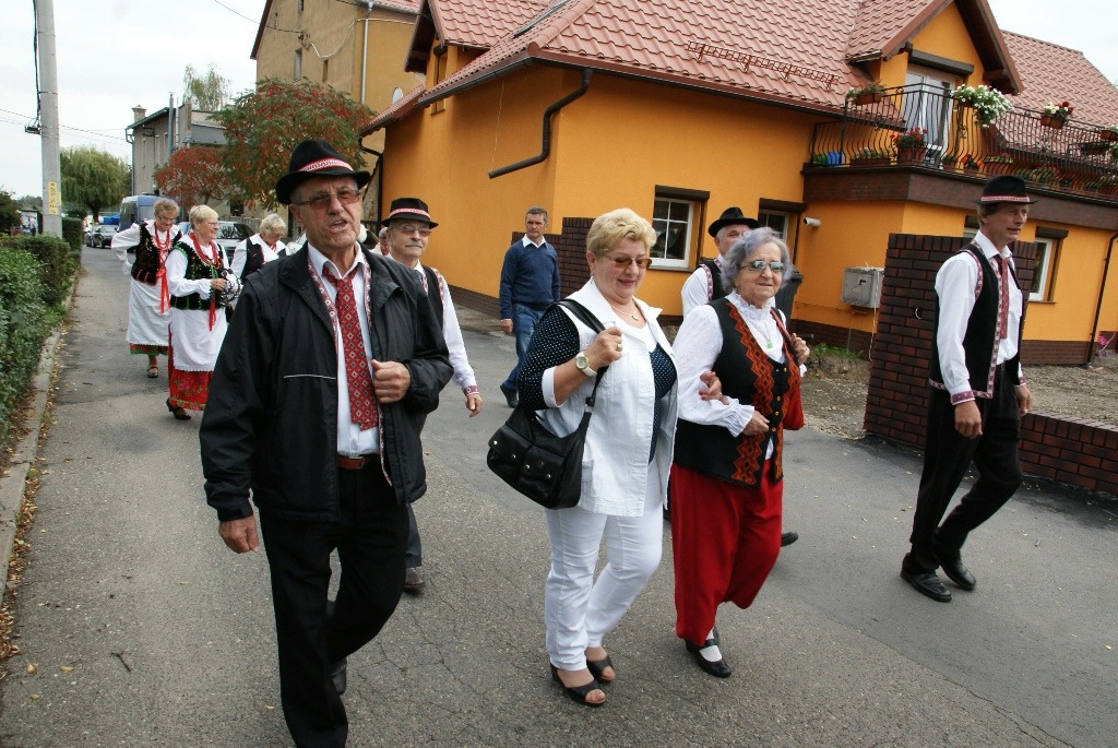 W Kunicach odbyła się Folk Biesiada z udziałem zespołów ludowych