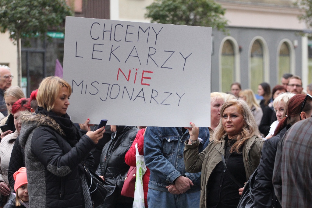 Legniczanki protestowały przeciwko zaostrzeniu ustawy aborcyjnej