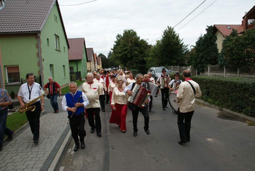 W Kunicach odbyła się Folk Biesiada z udziałem zespołów ludowych
