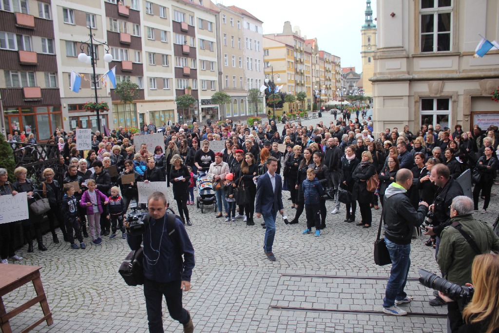 Legniczanki protestowały przeciwko zaostrzeniu ustawy aborcyjnej