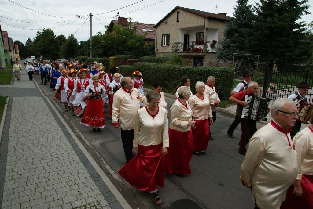 W Kunicach odbyła się Folk Biesiada z udziałem zespołów ludowych