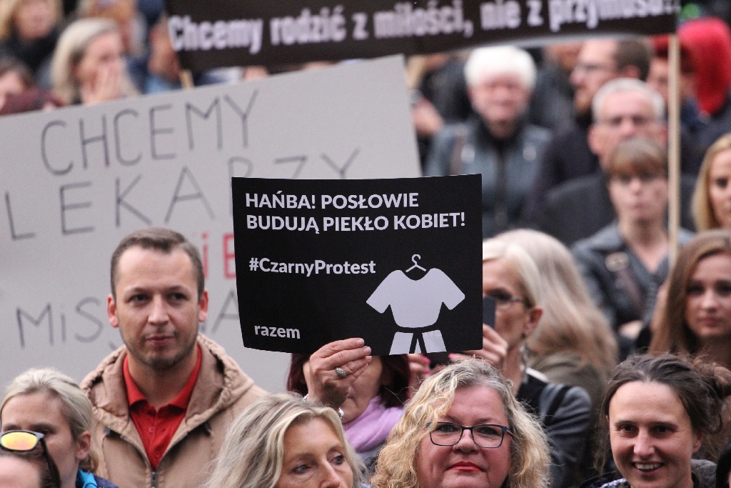 Legniczanki protestowały przeciwko zaostrzeniu ustawy aborcyjnej