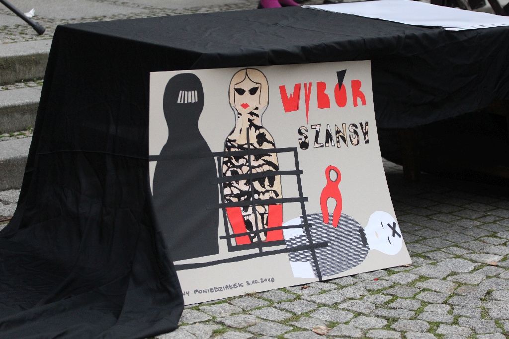 Legniczanki protestowały przeciwko zaostrzeniu ustawy aborcyjnej