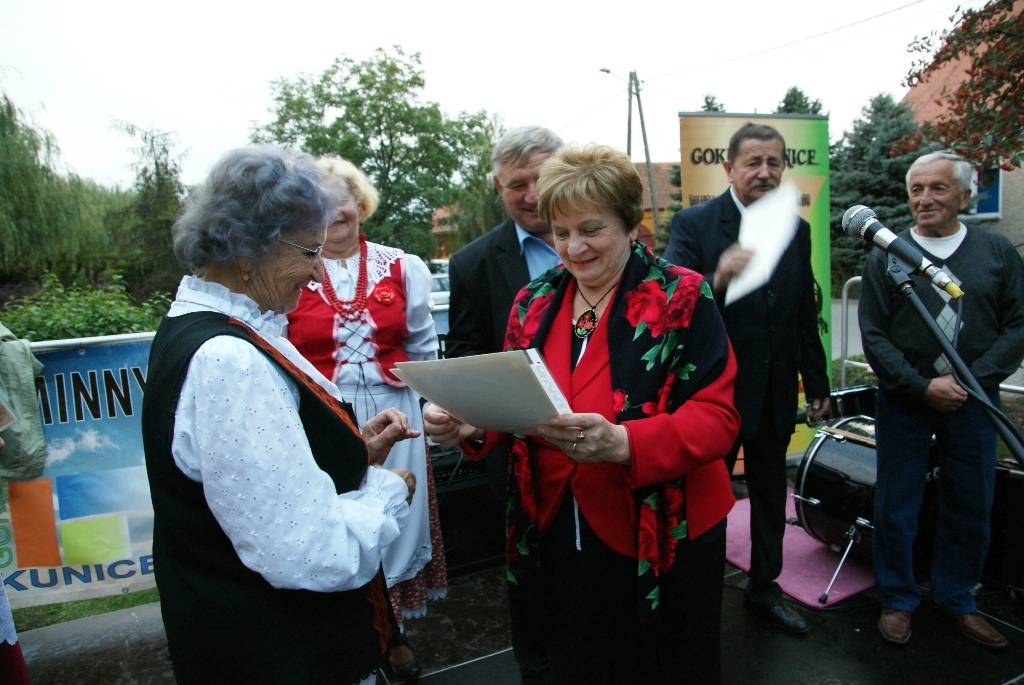 W Kunicach odbyła się Folk Biesiada z udziałem zespołów ludowych
