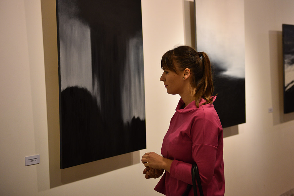 „W głębi” - to tytuł wystawy, na którą zaprasza Galeria Sztuki