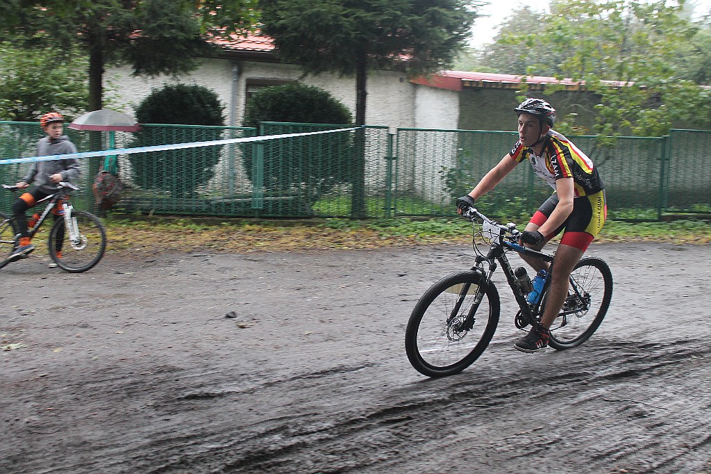 W Chojnowie kolarze MTB ścigali się w mistrzostwach województwa