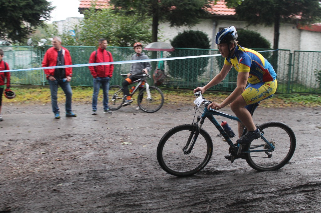 W Chojnowie kolarze MTB ścigali się w mistrzostwach województwa