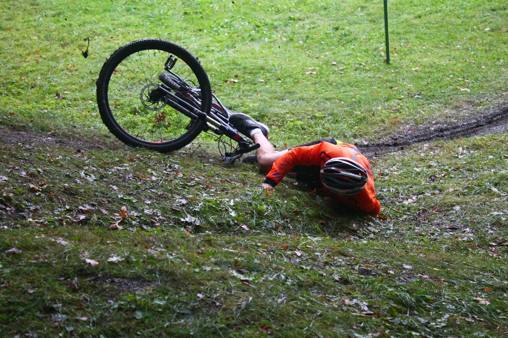 W Chojnowie kolarze MTB ścigali się w mistrzostwach województwa