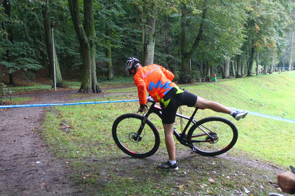 W Chojnowie kolarze MTB ścigali się w mistrzostwach województwa