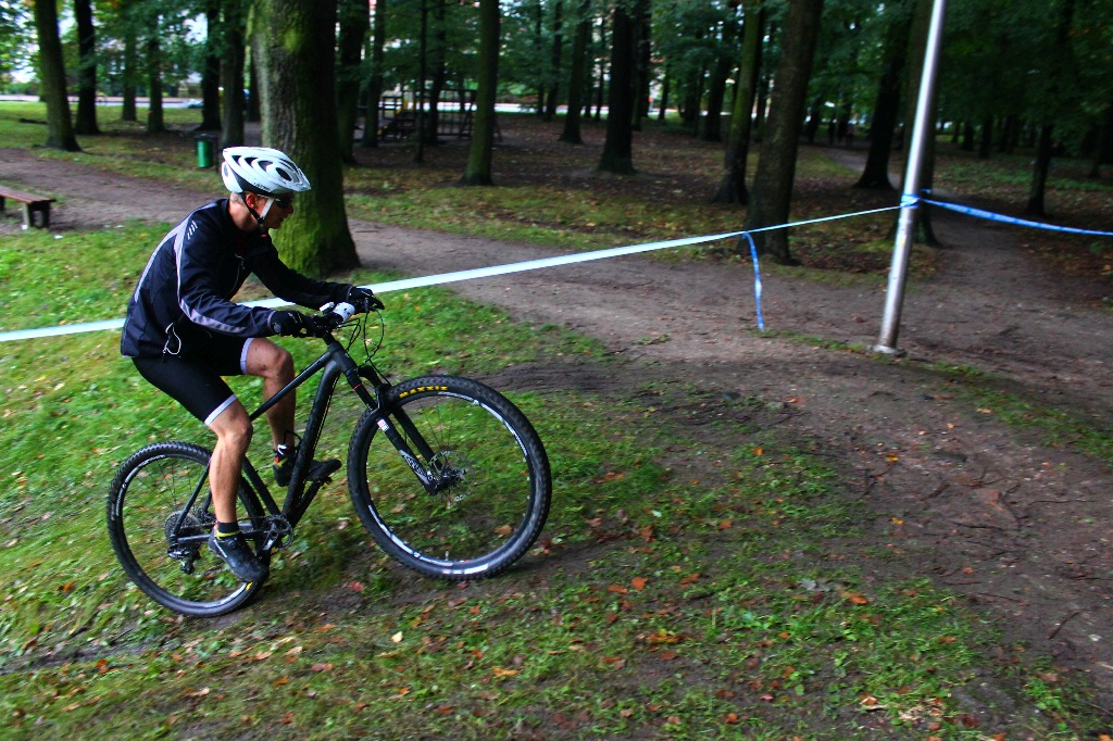 W Chojnowie kolarze MTB ścigali się w mistrzostwach województwa