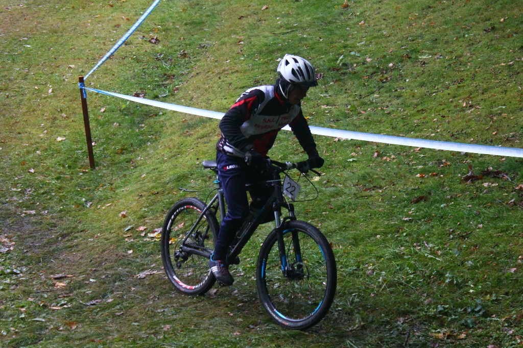 W Chojnowie kolarze MTB ścigali się w mistrzostwach województwa