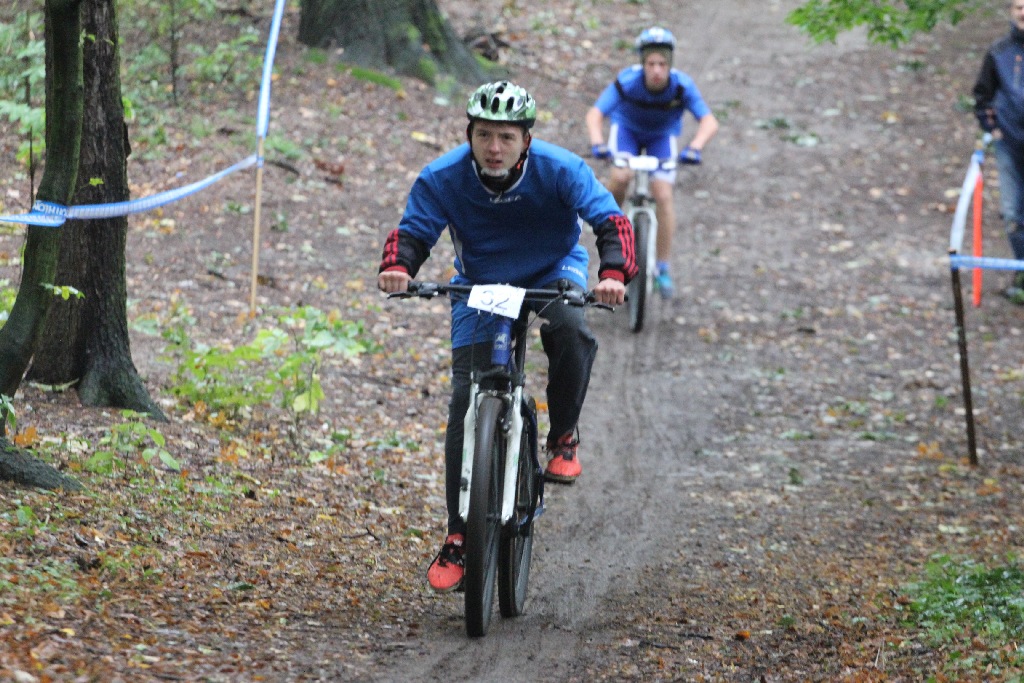 W Chojnowie kolarze MTB ścigali się w mistrzostwach województwa