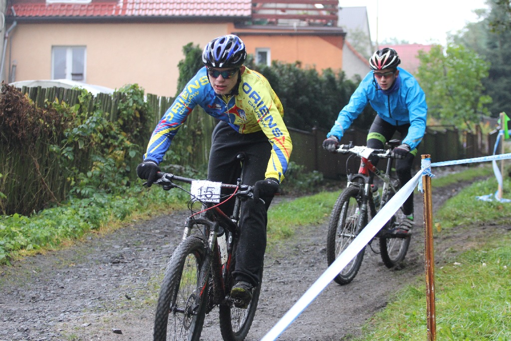 W Chojnowie kolarze MTB ścigali się w mistrzostwach województwa
