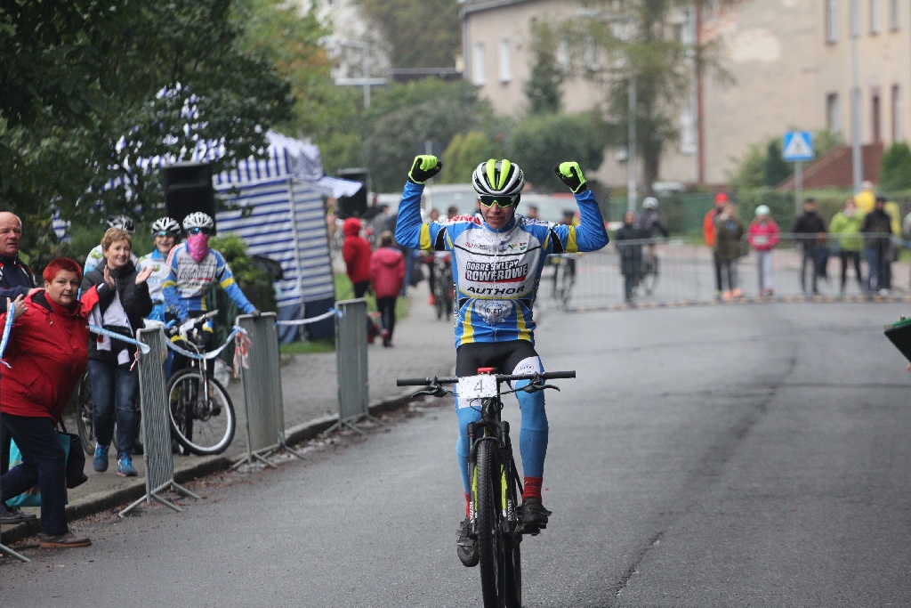 W Chojnowie kolarze MTB ścigali się w mistrzostwach województwa