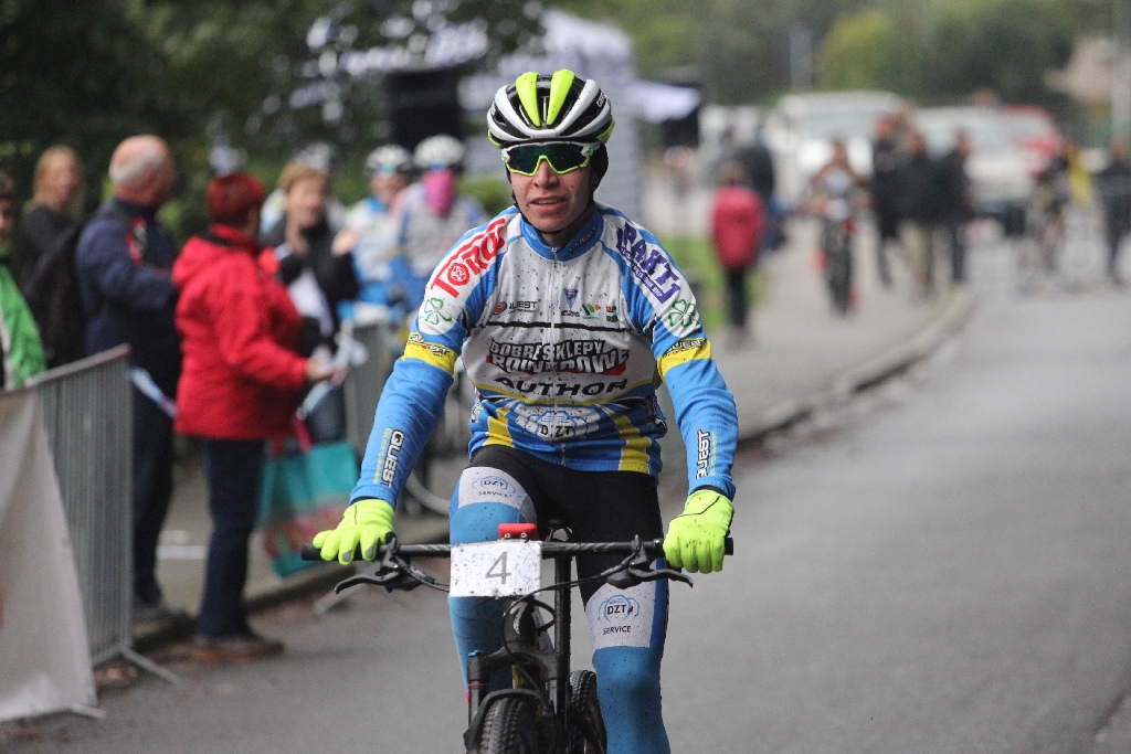 W Chojnowie kolarze MTB ścigali się w mistrzostwach województwa