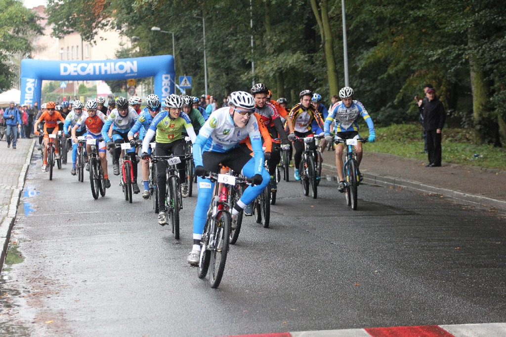 W Chojnowie kolarze MTB ścigali się w mistrzostwach województwa