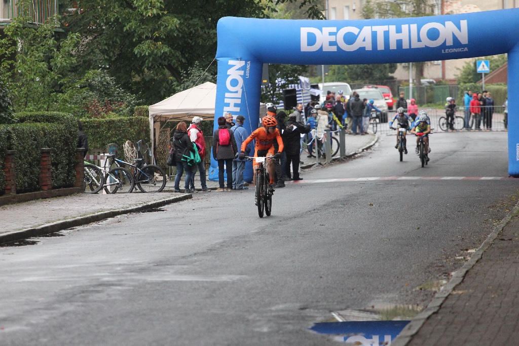 W Chojnowie kolarze MTB ścigali się w mistrzostwach województwa