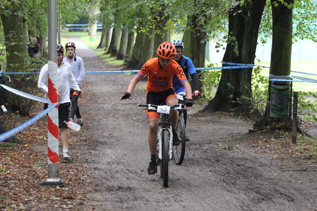 W Chojnowie kolarze MTB ścigali się w mistrzostwach województwa