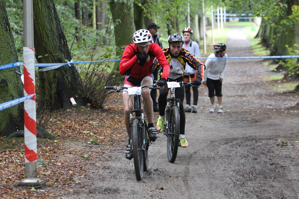 W Chojnowie kolarze MTB ścigali się w mistrzostwach województwa