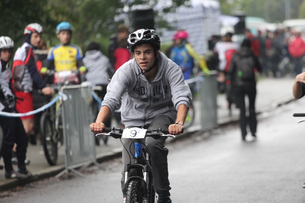W Chojnowie kolarze MTB ścigali się w mistrzostwach województwa