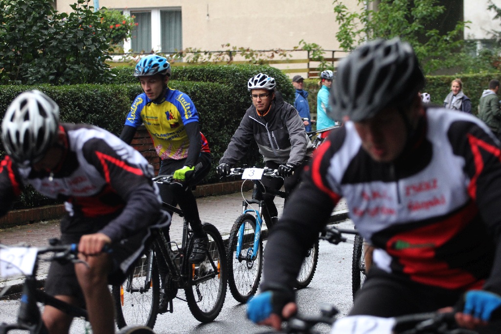 W Chojnowie kolarze MTB ścigali się w mistrzostwach województwa