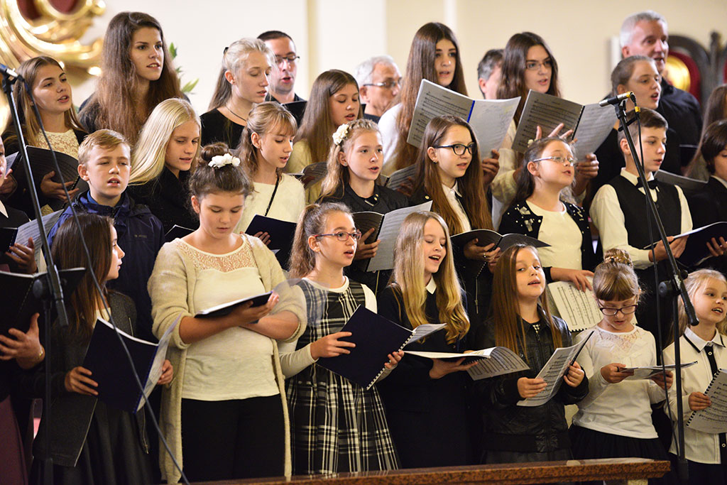 Pop – oratorium „Miłosierdzie Boże” w kościele na Piekarach