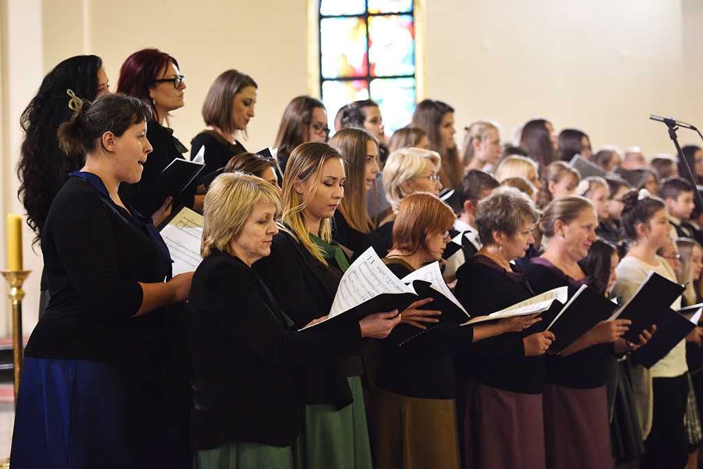 Pop – oratorium „Miłosierdzie Boże” w kościele na Piekarach