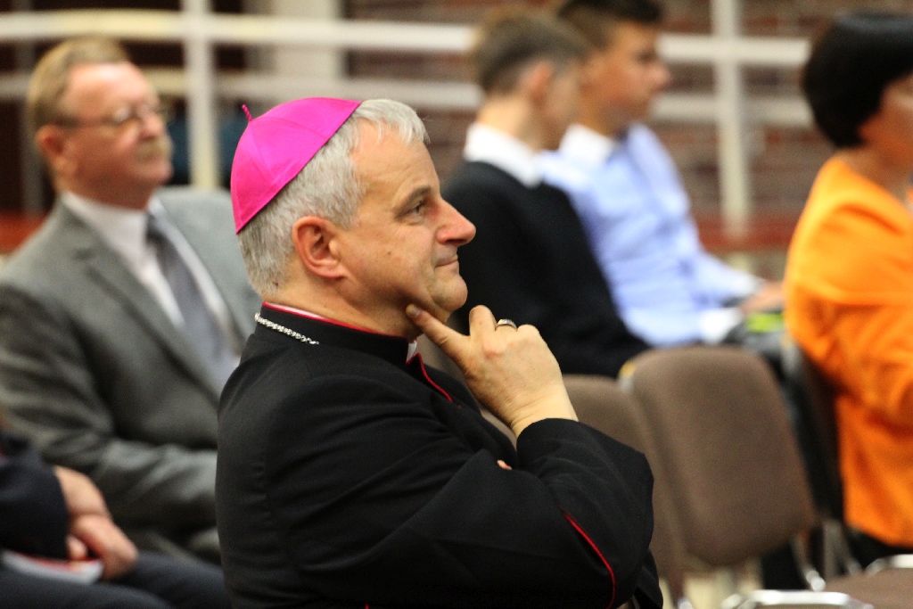 Dla uczestników dnia papieskiego zaśpiewały Promyczki Dobra