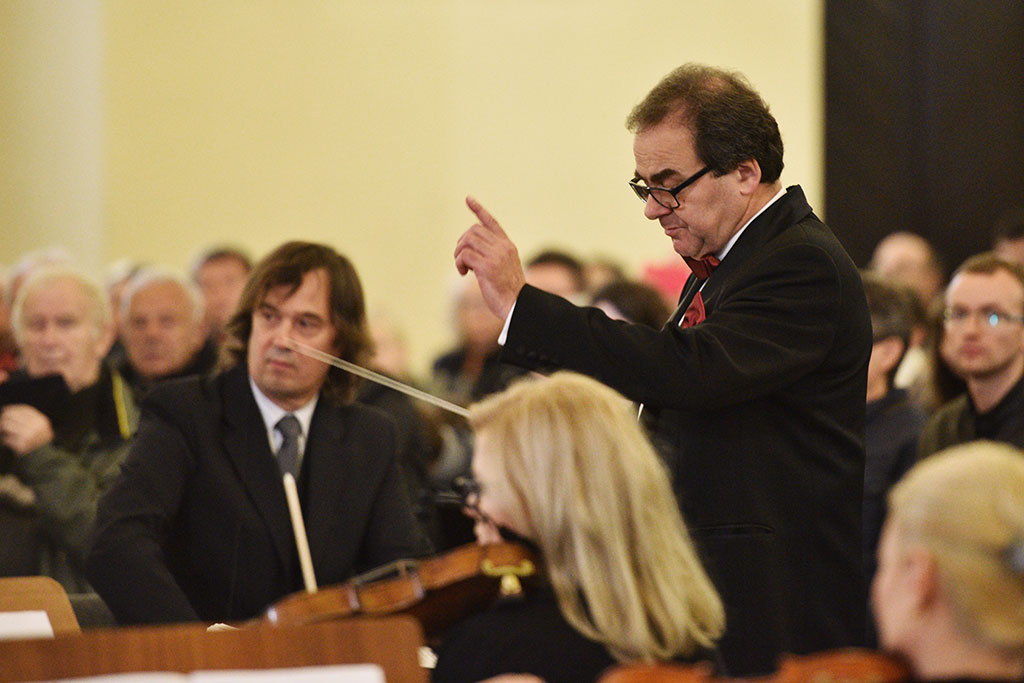 Pop – oratorium „Miłosierdzie Boże” w kościele na Piekarach
