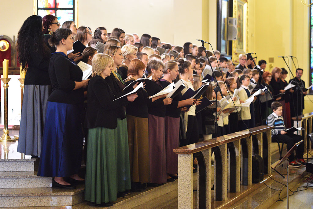 Pop – oratorium „Miłosierdzie Boże” w kościele na Piekarach