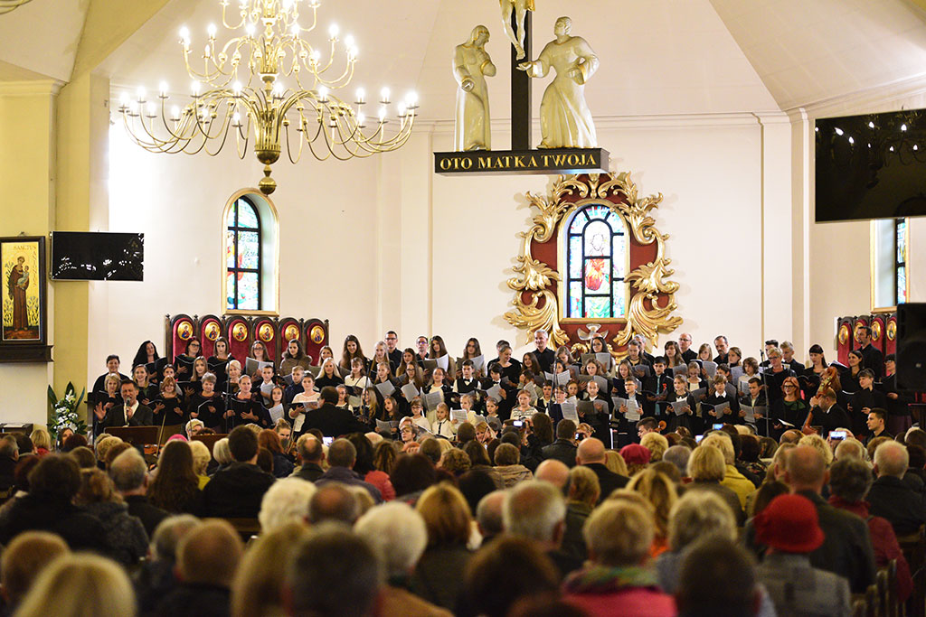 Pop – oratorium „Miłosierdzie Boże” w kościele na Piekarach