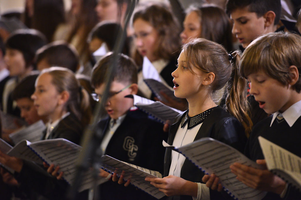 Pop – oratorium „Miłosierdzie Boże” w kościele na Piekarach