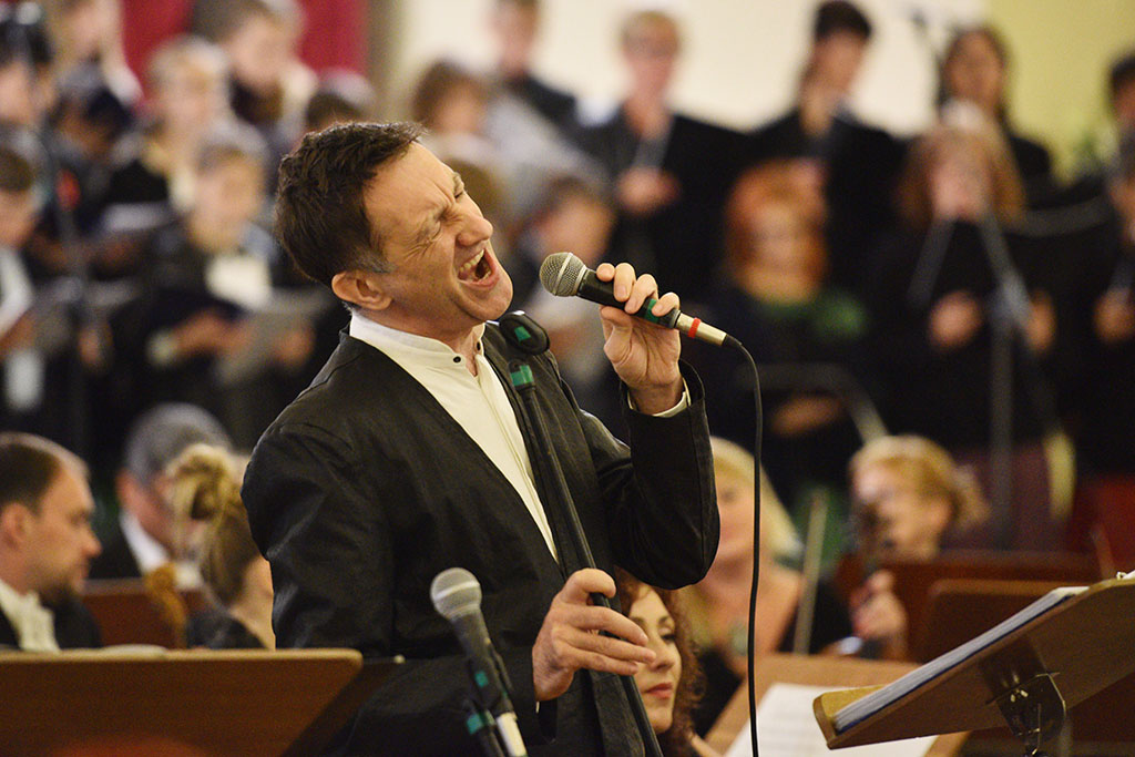 Pop – oratorium „Miłosierdzie Boże” w kościele na Piekarach