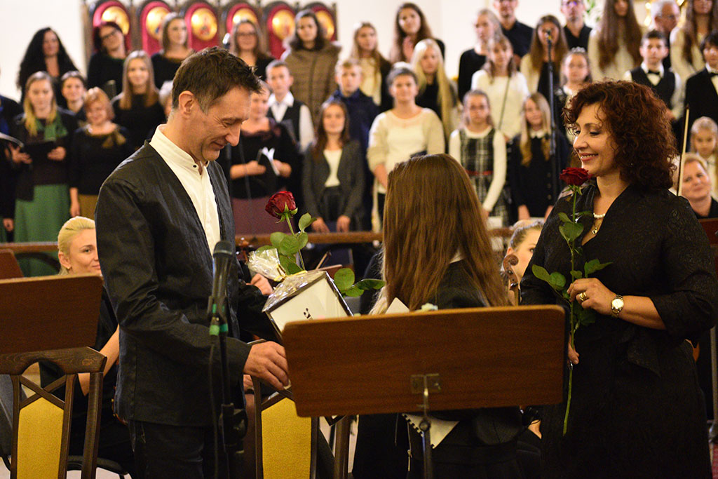 Pop – oratorium „Miłosierdzie Boże” w kościele na Piekarach