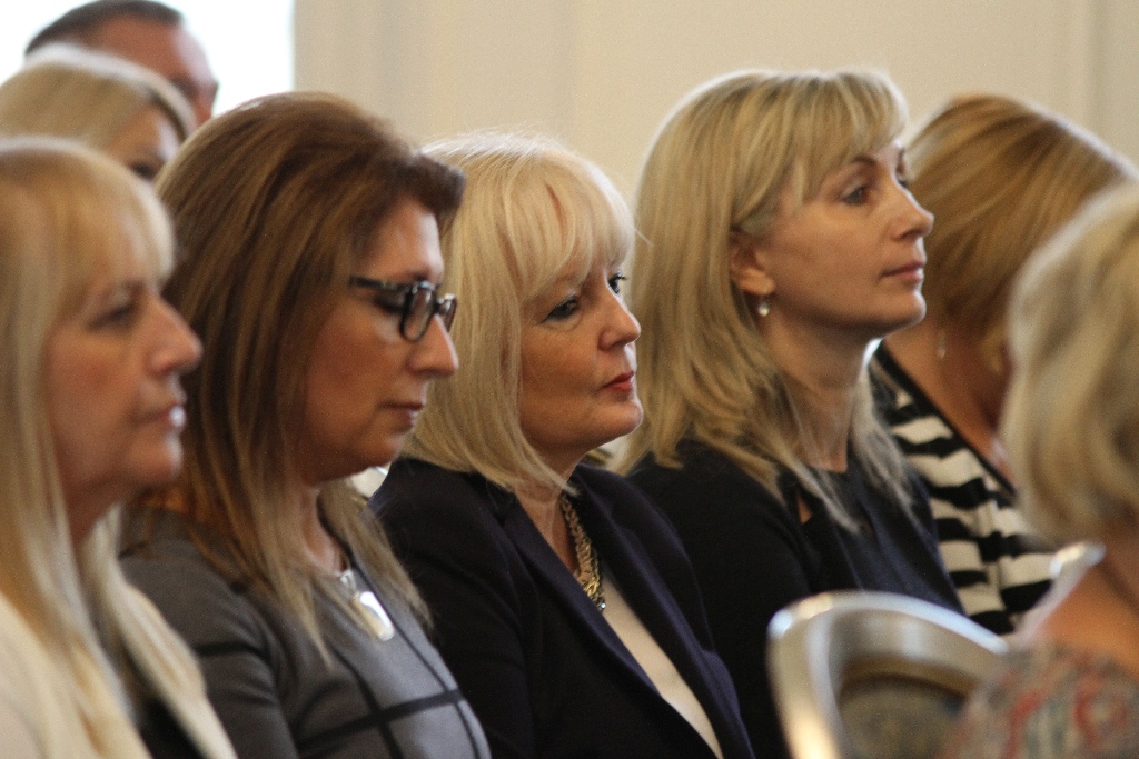 Nagrody od prezydenta dla legnickich pracowników oświaty