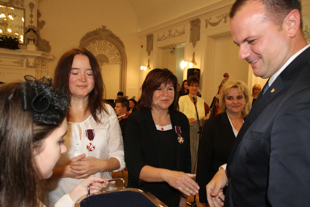 Odznaczenia i nagrody z okazji Dnia Edukacji Narodowej