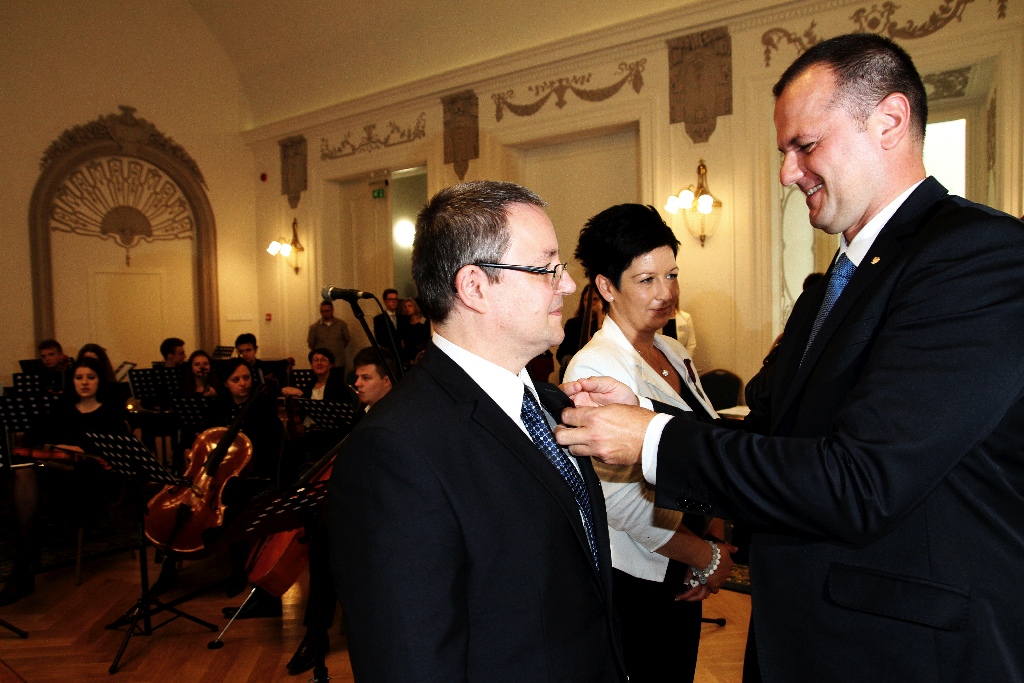 Odznaczenia i nagrody z okazji Dnia Edukacji Narodowej