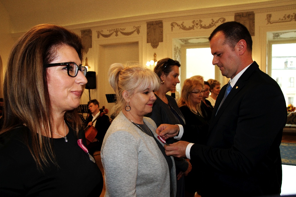 Odznaczenia i nagrody z okazji Dnia Edukacji Narodowej
