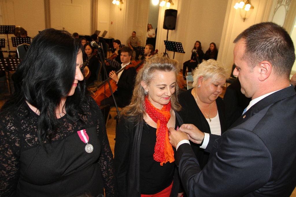 Odznaczenia i nagrody z okazji Dnia Edukacji Narodowej